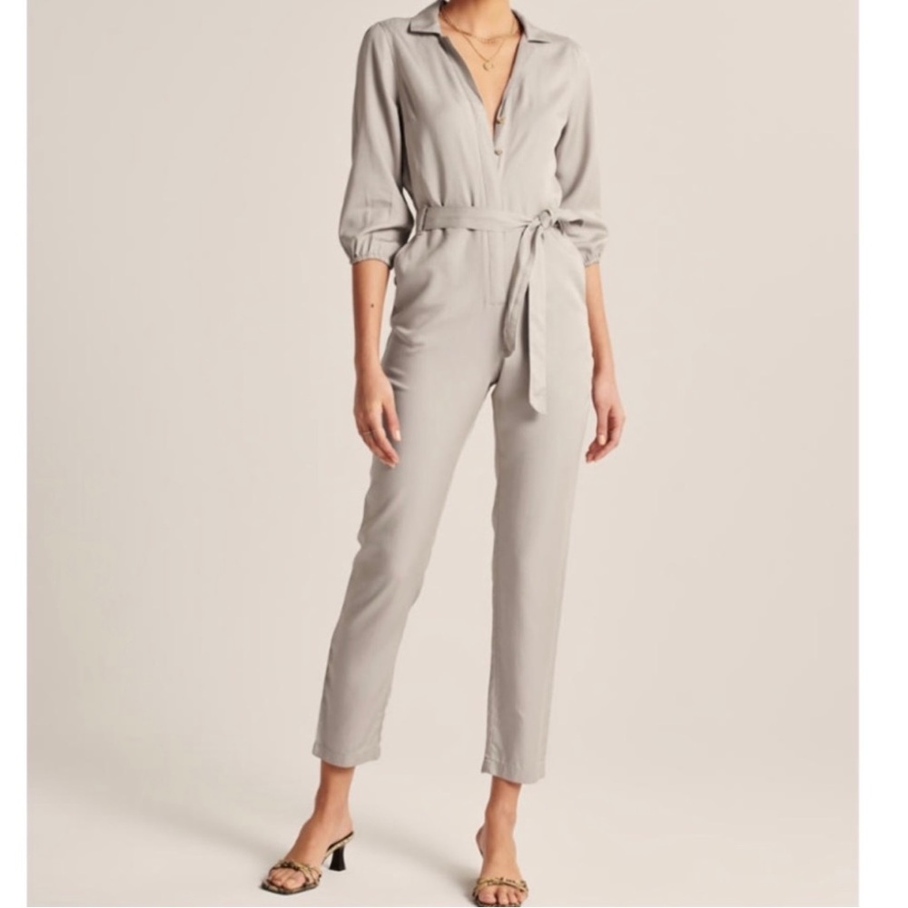 Abercrombie & Fitch Puff Sleeves Utility Jumpsuit